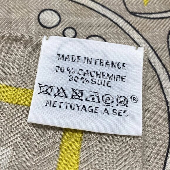 HERMES Carrejean/Shawl Carre 140 Beige Yellow Multi Cashmere Silk Scarf - Picture 5 of 6